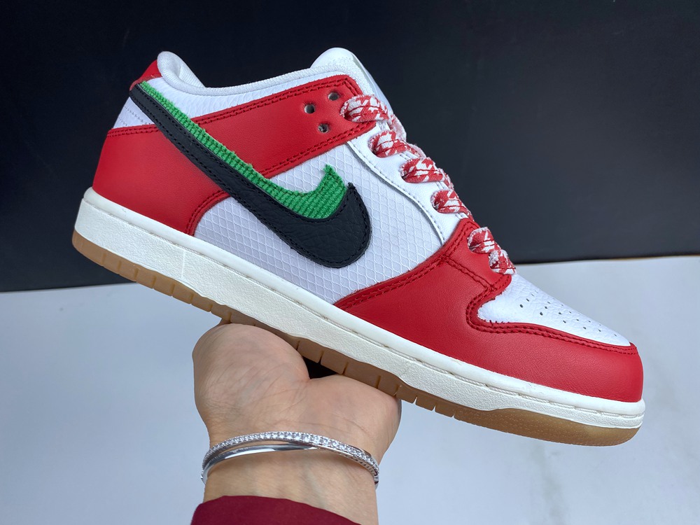 Frame Skate x Nike SB Dunk Low CT2550-600